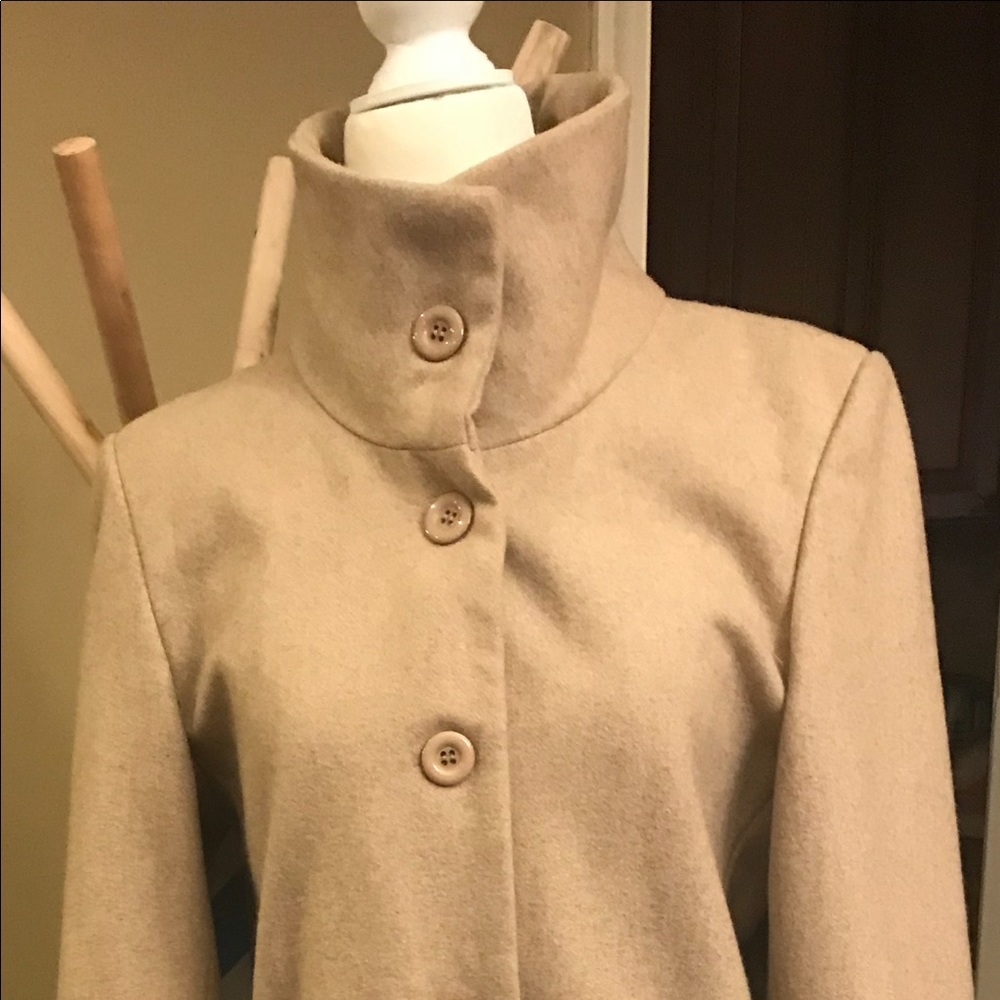 Winter coat. - Picture 6 of 6
